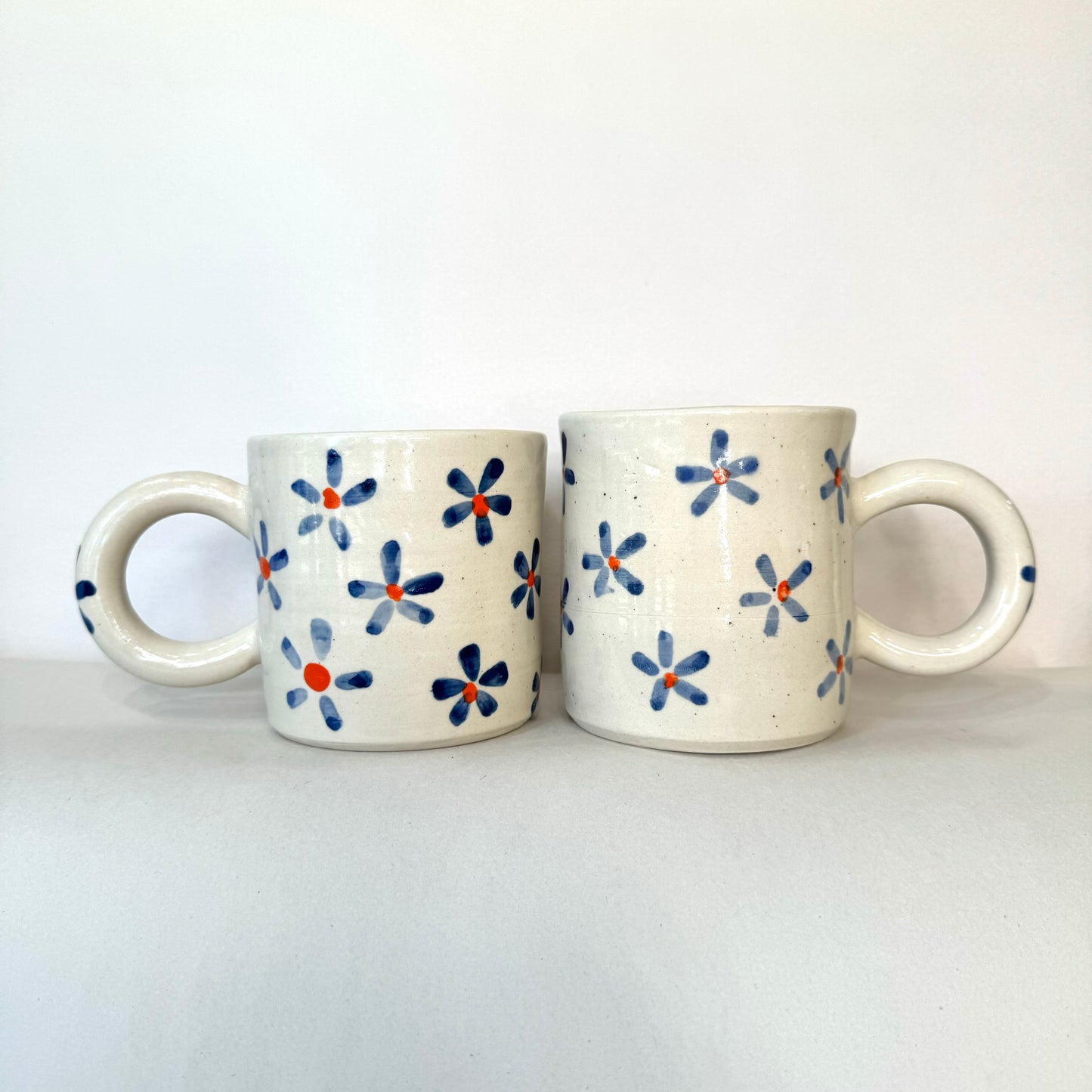 Casa de Stela Mugs